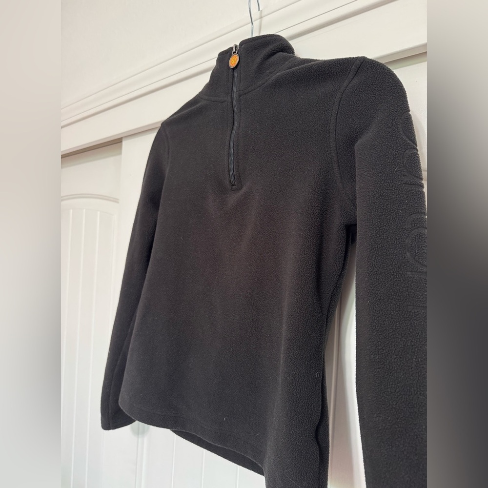Burton Tancier Black Fitted Long Sleeve pullover 1/2 zip‎